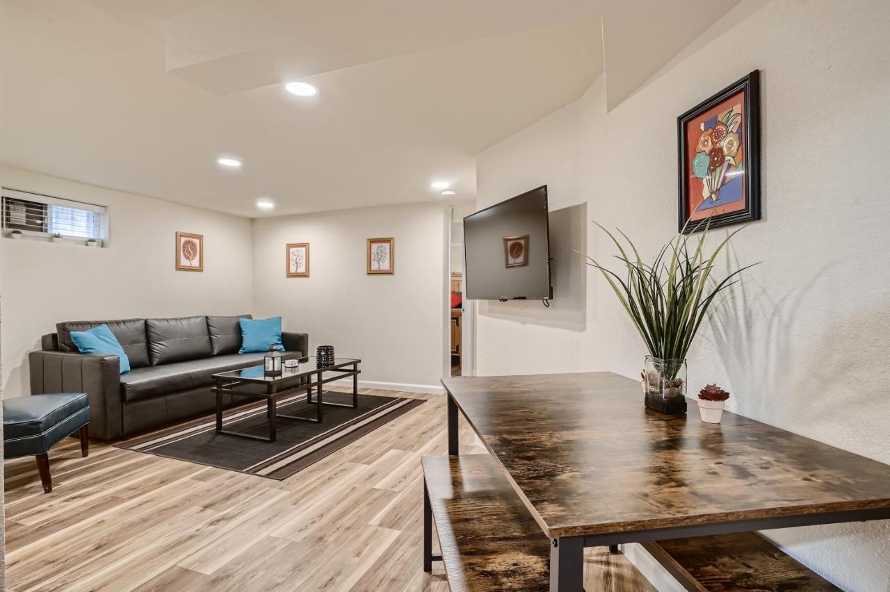 Sloans Lake Getaway - Basement Apartment Near Broncos And Downtown Denver Lakewood Exterior foto